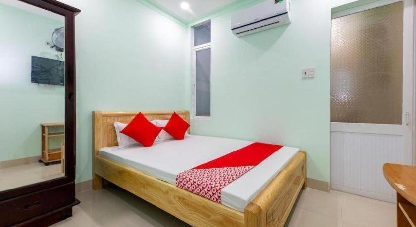 נה טראנג Oyo 898 Phuong Thao Hotel מראה חיצוני תמונה
