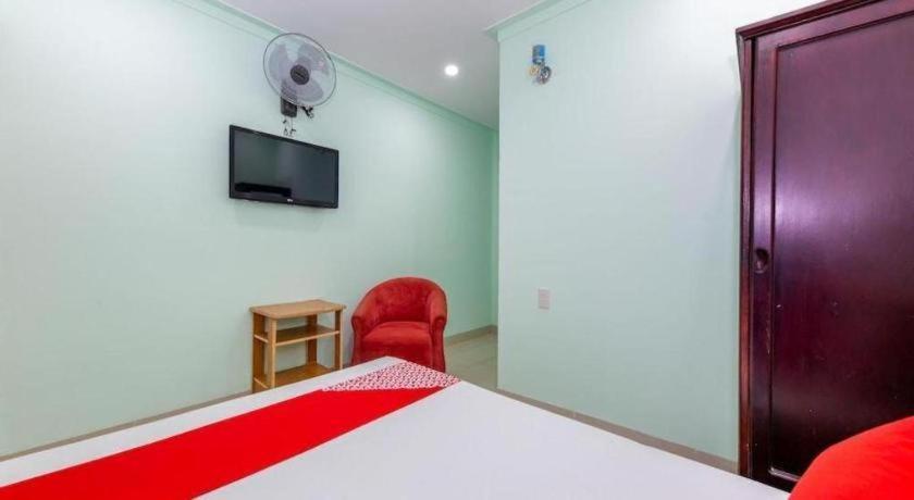 נה טראנג Oyo 898 Phuong Thao Hotel מראה חיצוני תמונה