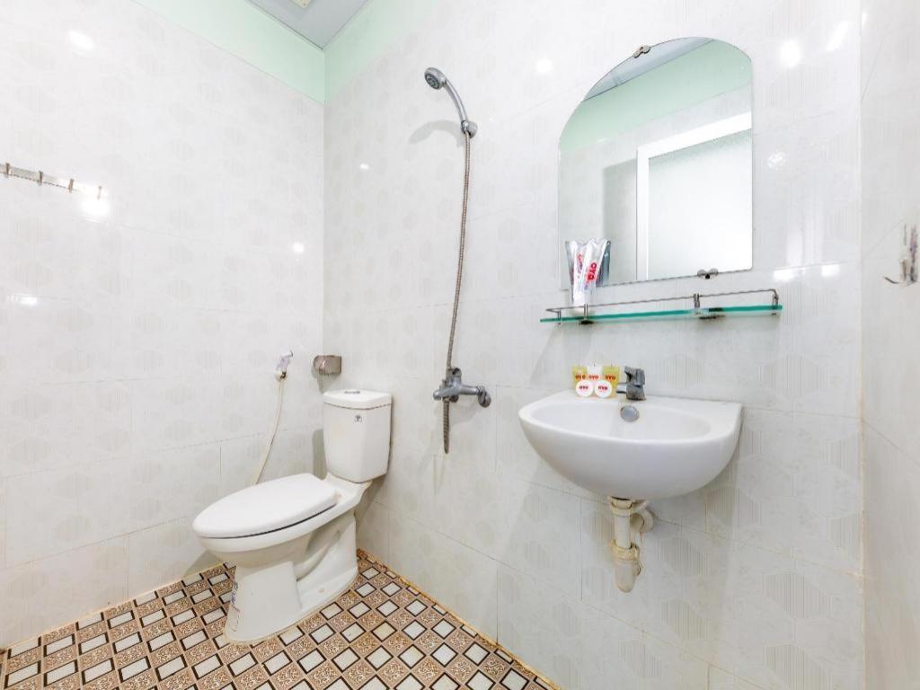 נה טראנג Oyo 898 Phuong Thao Hotel מראה חיצוני תמונה