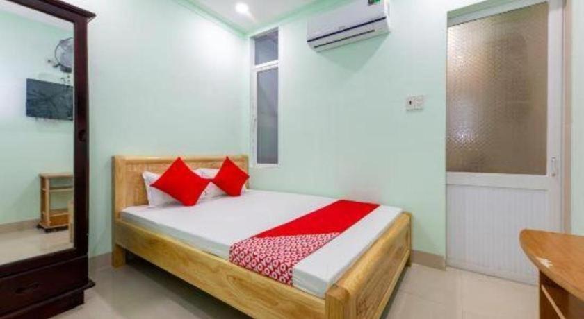נה טראנג Oyo 898 Phuong Thao Hotel מראה חיצוני תמונה